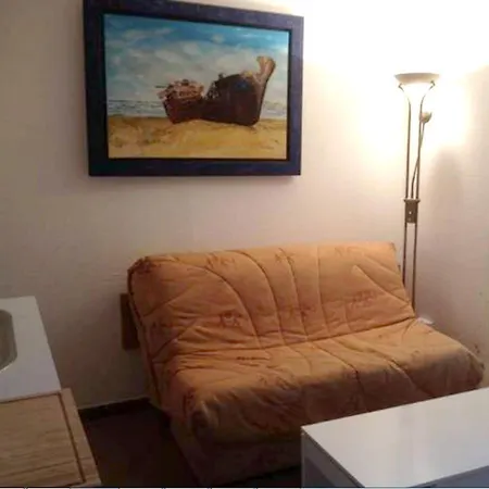 Studio A Six Fours Les Plages Avec Piscine Partagee Et Jardin Clos A 100 M De La Plage * 식스포즈레스플라지스